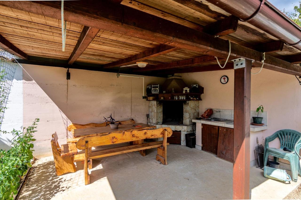 Apartment Buzet 17562A Luaran gambar
